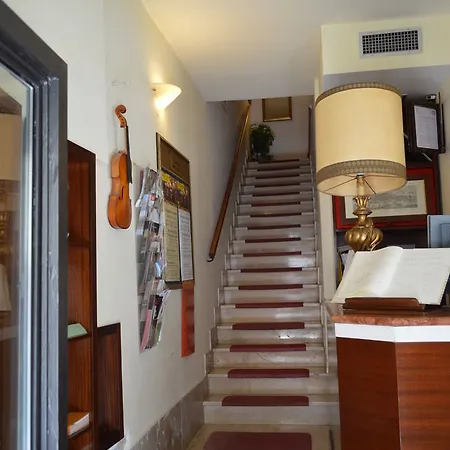 Salieri * البندقية